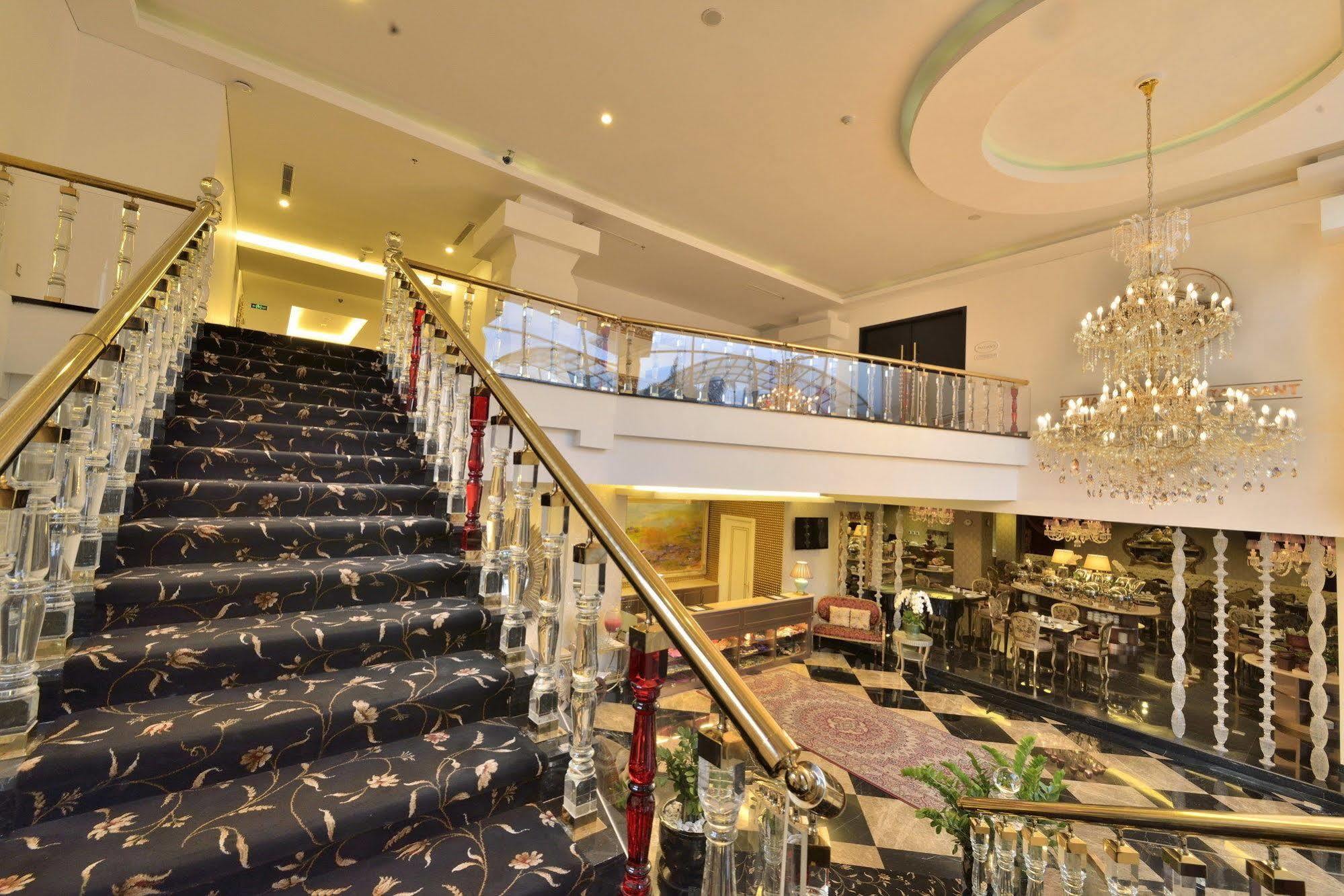 Hotel Amaroossa Royal Bogor Exteriér fotografie