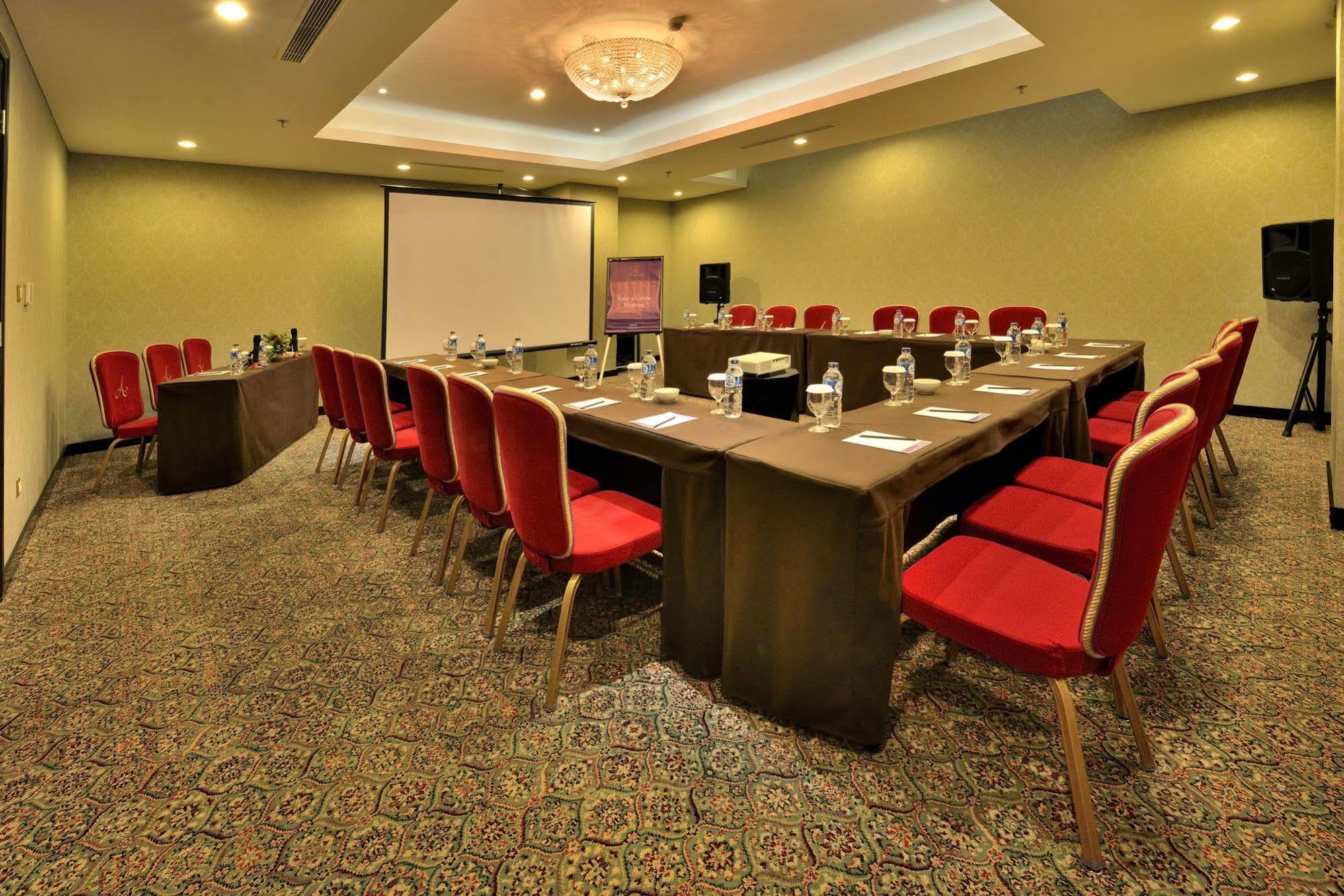 Hotel Amaroossa Royal Bogor Exteriér fotografie